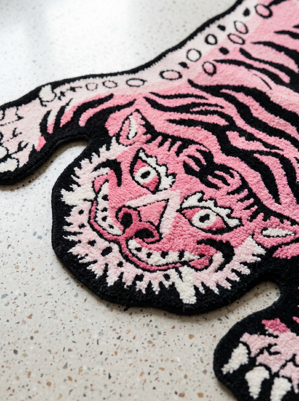 Napoleon14, tigermatta, rosa